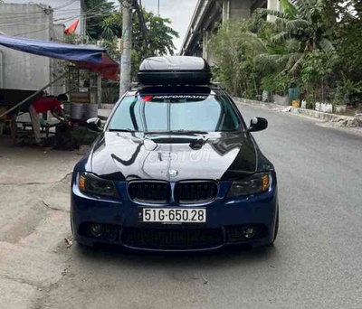 BMW 320i 2010 Xanh Tự động