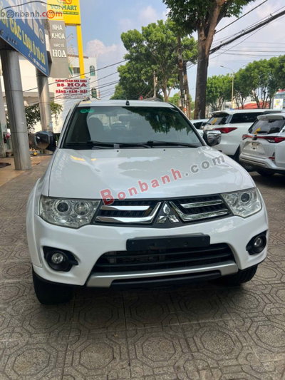 Xe Mitsubishi Pajero Sport D 4x2 MT 2016