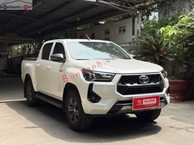 Xe Toyota Hilux 2.4L 4x2 AT 2024