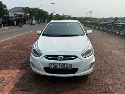Hyundai Accent 2015 Trắng