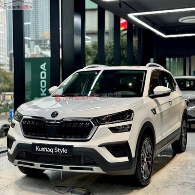 Xe Skoda Kushaq Style 1.0 TSI AT 2026