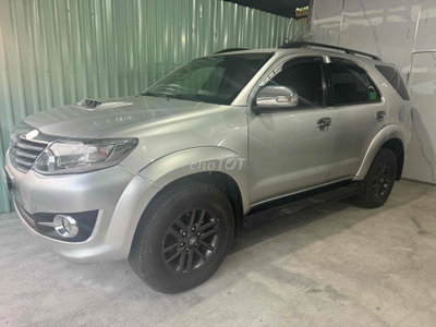 Toyota Fortuner 2.5 G 2016 Bạc