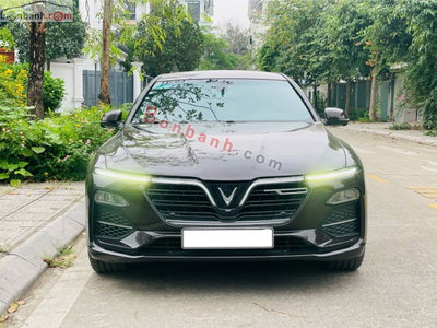 Xe VinFast Lux A 2.0 Premium 2.0 AT 2019