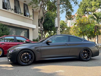 BMW 428 Coupe 2 cửa lên full đồ chơi