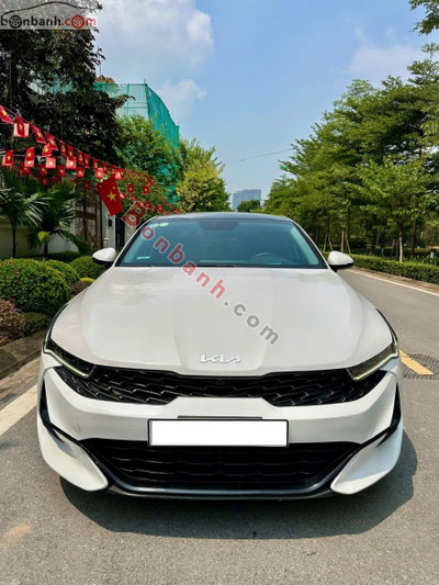 Xe Kia K5 Premium 2.0 AT 2022
