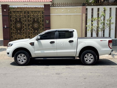 Ford Ranger 2015 XLS 1 cầu Trắng