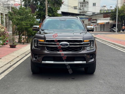 Xe Ford Everest Titanium 2.0L 4x2 AT 2025