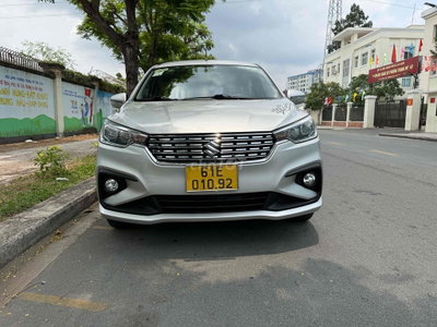 Suzuki Ertiga Hybrid AT 9/2023 ngay chủ 65 ngàn km