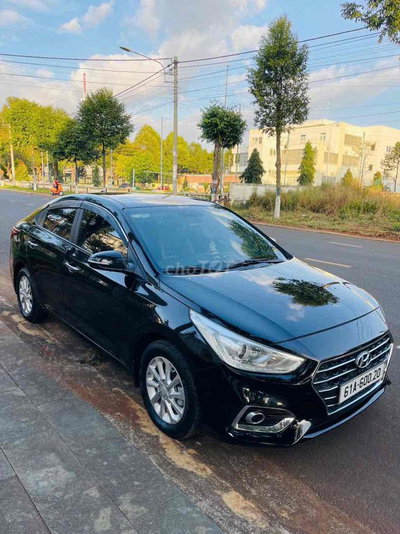 Hyundai Accent 2019 Bản đủ Đen