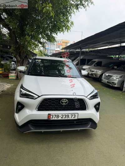 Xe Toyota Yaris S 2025