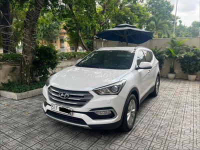 BÁN Hyundai Santa Fe 2017 MÁY XĂNG