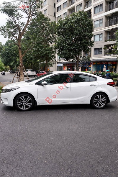 Xe Kia Cerato 1.6 MT 2018