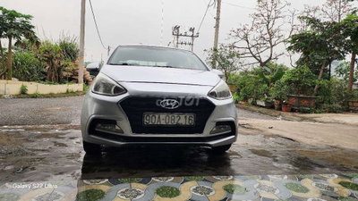 Hyundai i10 MT 2019 Bạc Số sàn