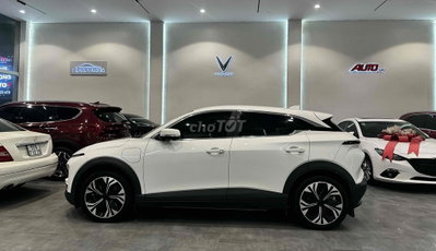 Xe điện VinFast VF6 Plus Trắng