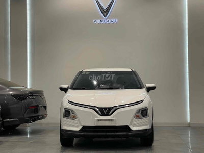 Vinfast VF5 Plus giá nhỉnh hơn VF3 một chút