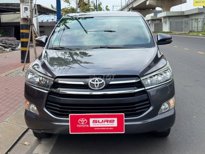 Toyota Innova E sản xuất 2019, màu xám, số sàn.