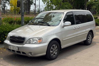KIA CARNIVAL 2006 2.5 MT chính chủ