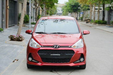 Hyundai Grand i10 Đỏ 5 chỗ