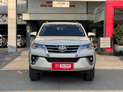 Toyota Fortuner 2017 2.7V 4x2 Trắng