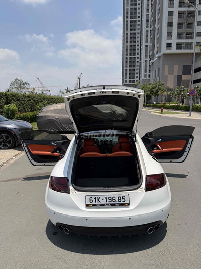 Audi TT Sport Line Trắng