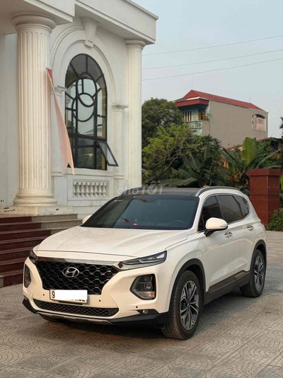 Hyundai Santa Fe Trắng 7 chỗ 2021 Fuff Xăng