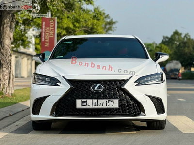 Xe Lexus ES 250 F Sport 2022