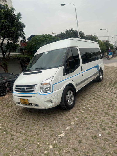 Ford Limosine MT 2019 Trắng 100000 km