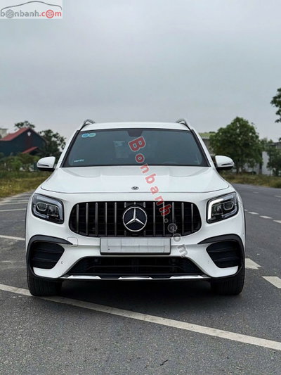 Xe Mercedes Benz GLB 200 AMG 2021