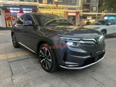Xe VinFast VF8 Plus AWD 2023