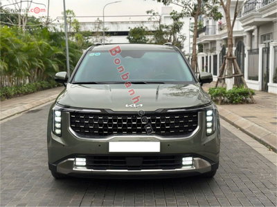 Xe Kia Carnival Signature 2.2D 2024