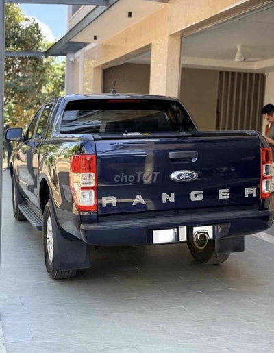 Bán gấp Ford Ranger XLS 2020 Xanh đậm 80.000 km
