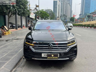 Xe Volkswagen Touareg Luxury 2.0 TSI 2023