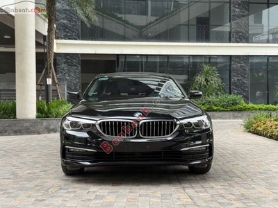 Xe BMW 5 Series 520i 2018