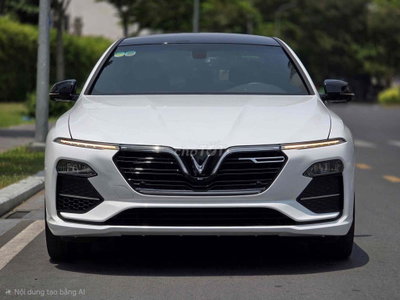 VinFast Lux A2.0 2021 Premium 2.0 AT - 22000 km