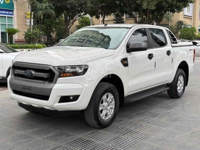Ford Ranger 2016 XLS AT 110000 km Trắng