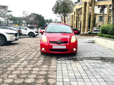 Toyota Yaris 2009 1.3G Đỏ