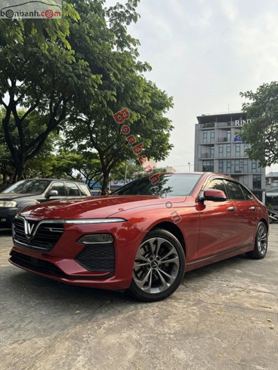 Xe VinFast Lux A 2.0 2021