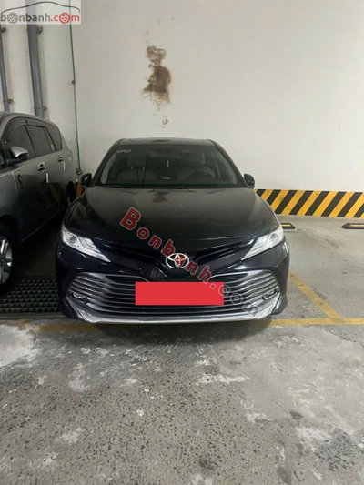 Xe Toyota Camry 2.5Q 2020