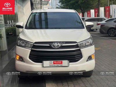Toyota Innova 2020 2.0E Trắng