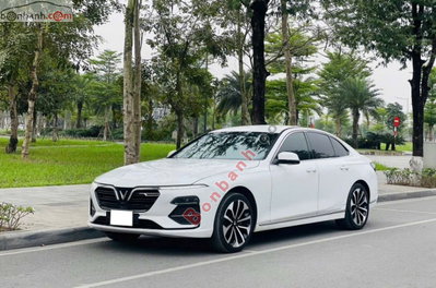 Xe VinFast Lux A 2.0 Cao cấp 2022