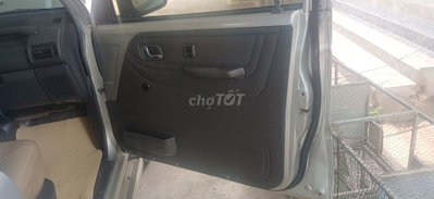 Mitsubishi Pajero Bạc
