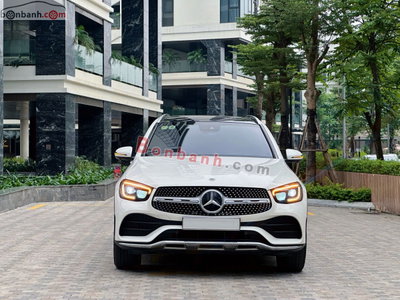 Xe Mercedes Benz GLC 300 4Matic 2020