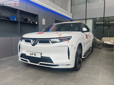 Xe VinFast VF9 Plus 7S 2025