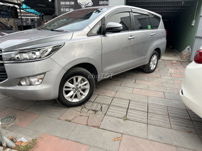 Innova 2019 số sàn