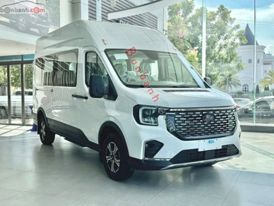 Xe Ford Transit Premium 2026