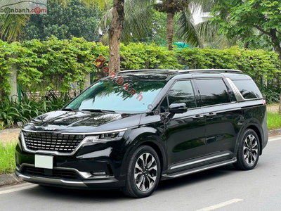 Xe Kia Carnival Signature 2.2D 2022