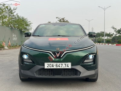 Xe VinFast VF6 Plus 2023
