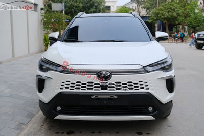 Xe Toyota Corolla Cross 1.8V 2024