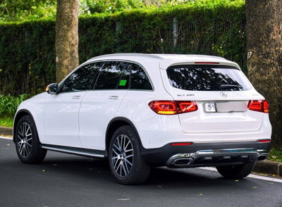 Mercedes GLC 200 2022 Trắng 70000 km chính chủ