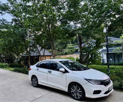 Honda City 2018 TOP AT 50.000 km Trắng